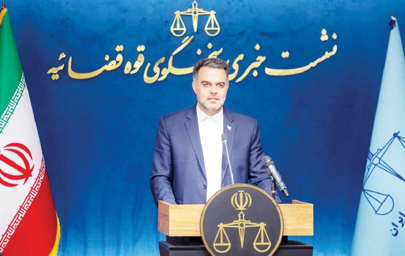 
 حجم اموال توقیف شده افراد«وطن‌فروش‌» بسیار زیاد است