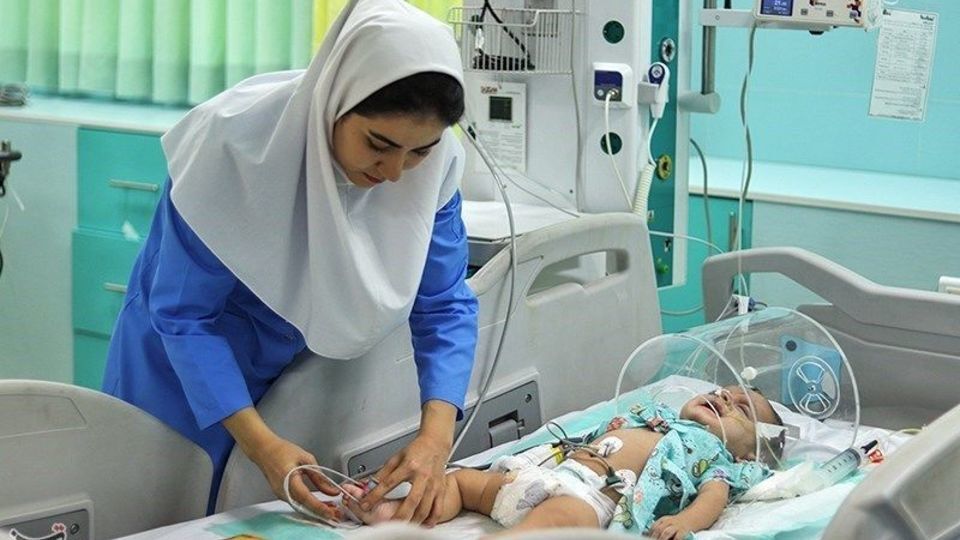 سالانه ۶۰۰۰ پرستار بازنشسته می‌شوند