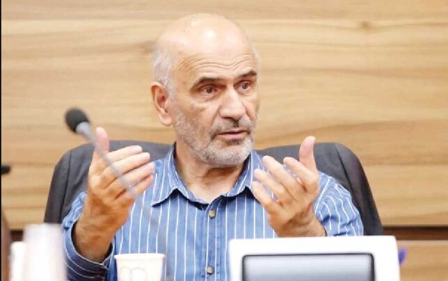 
نفع ‌برندگان از به‌هم‌ریختگی اقتصاد، روایت‌های مخدوش تولید می‌کنند
