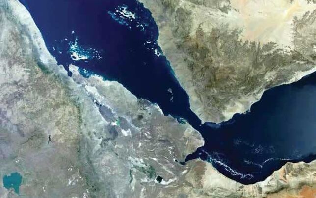 برگ برنده ایران، مدیریت هوشمند تنگه است نه انسداد کامل آن!