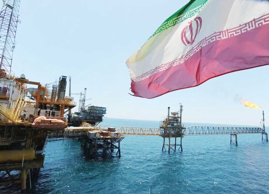 اثر رکوردشکنی صادرات نفت در آمارهای کلان مشاهده نمی‎‌شود