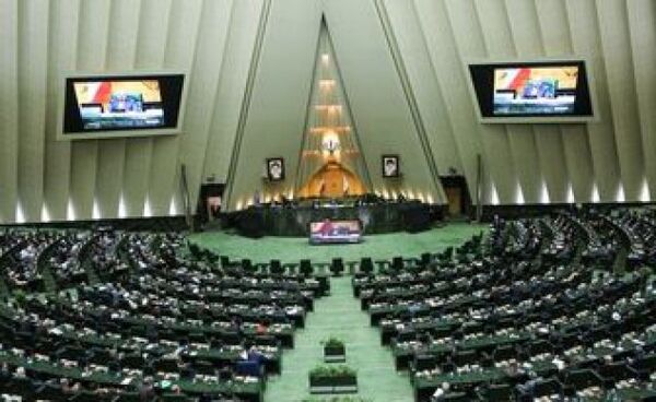 حضور وزیر پیشنهادی صمت در مجلس جنجال به پا کرد