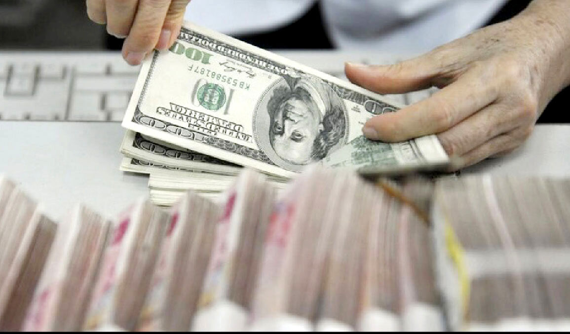 پزشکیان به دنبال اجرای سیاست ارز تک‌نرخی است