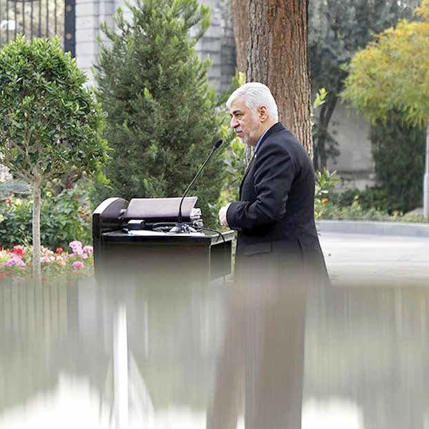  وعده‌های بی‌سرانجام آقای وزیر