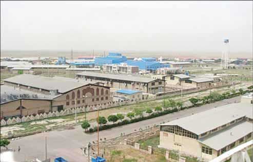 در کارخانه‌ها، ناقوس جنگی دیگر به صدا درآمده...

