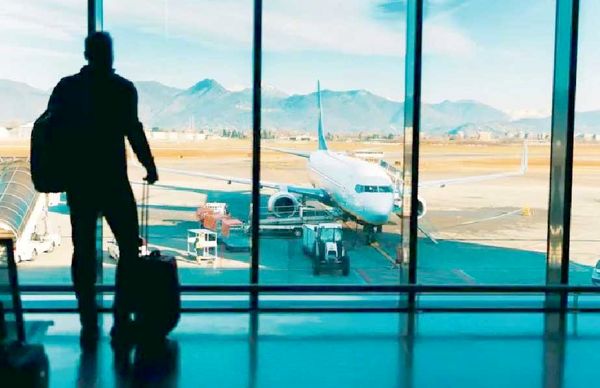 
کارت سفر؛ تسهیل گردشگری یا صورت‌بندی تازه فقر؟