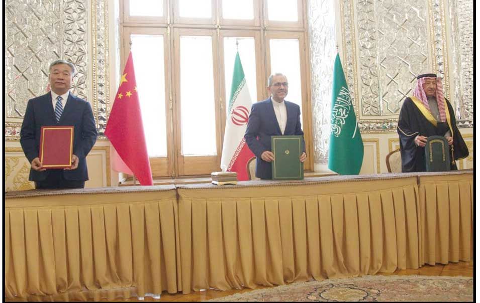 
اعلام آمادگی پکن برای تداوم حمایت از توسعه رابطه تهران-ریاض