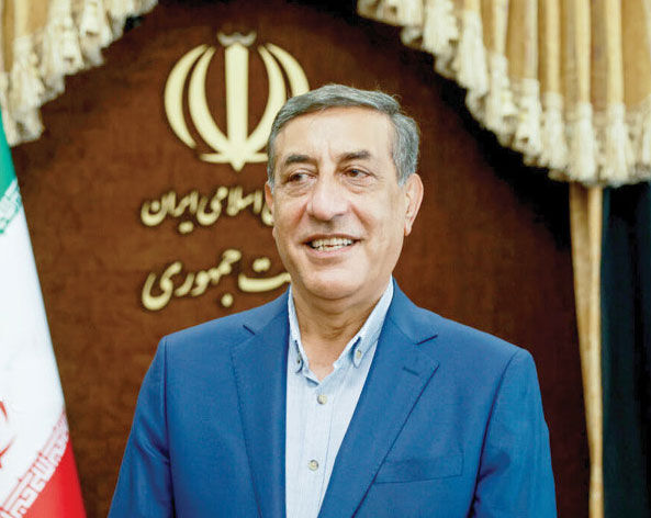دولت چهاردهم متشکل از همه گرایش‌ها و نگاه‌های سیاسی است