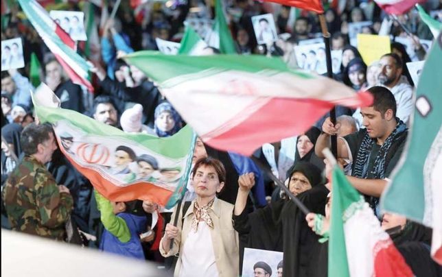 
بی‌حجاب‌ها سیاهی‌لشکر هستند یا شهروند؟