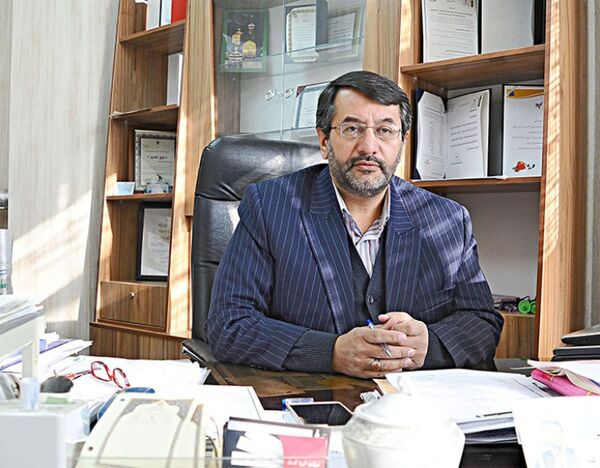 کاهش تولید، قدرت خرید خانوار را کم کرده است