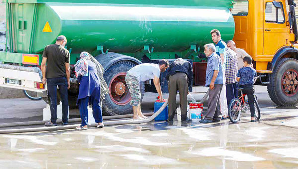 
وعده‌های کمرنگ و عذرخواهی بابت بی‌تدبیری