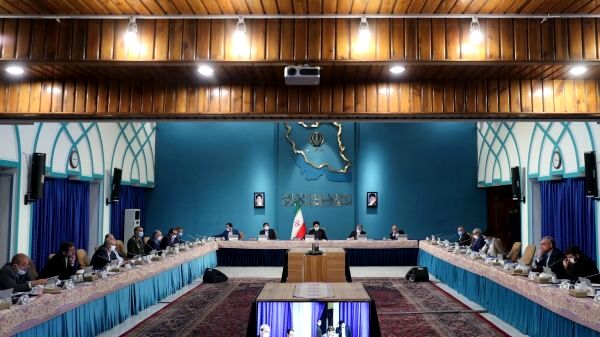 
تأخیر در پرداخت حقوق نیروی انسانی برای یک ساعت هم مجاز نیست
