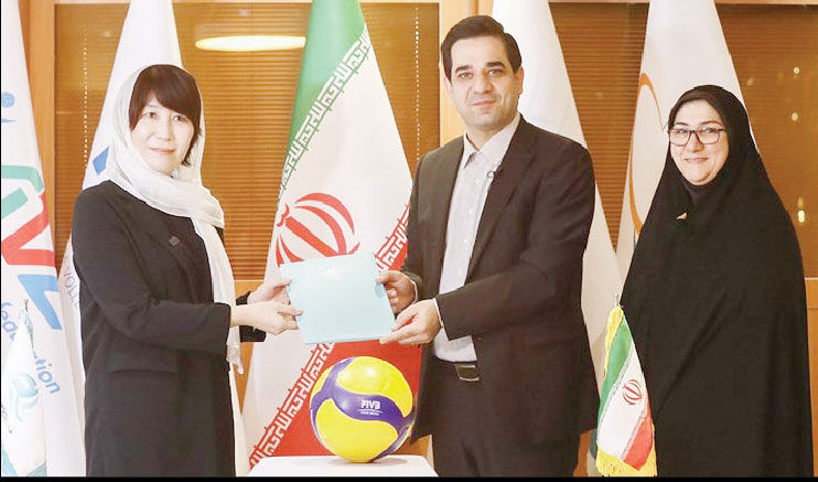 34 بازیکن در اولین اردوی «لی»

