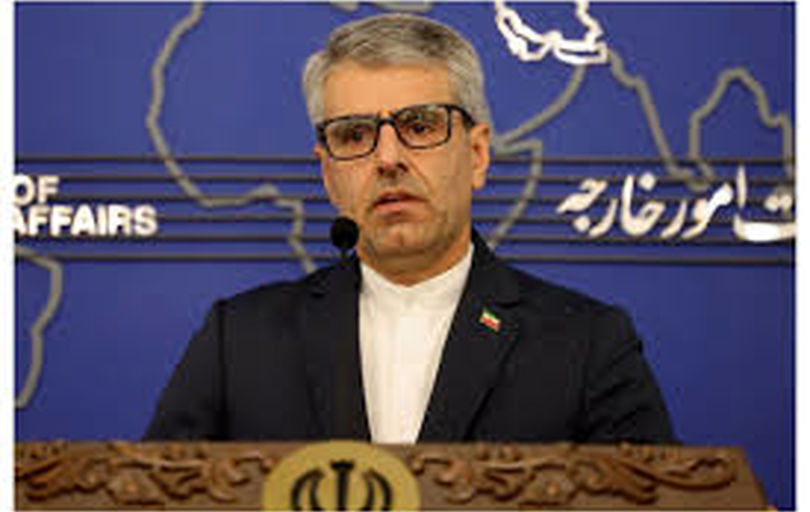 

ایران و عمان امنیت تردد در تنگه هرمز را تامین می‌کنند 
