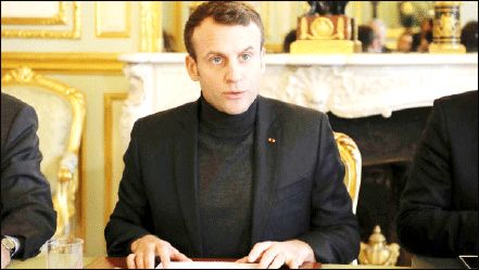 ماکرون خواستار گفت‌وگوی ملی شد