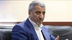 
نباید با اعتراضات صنفی مواجهه سیاسی شود
