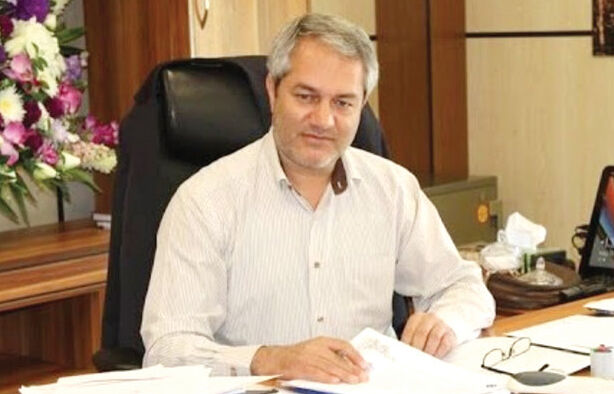 دولت برای انحراف افکار عمومی از مشکلات؛ حاشیه‌سازی می‌کند