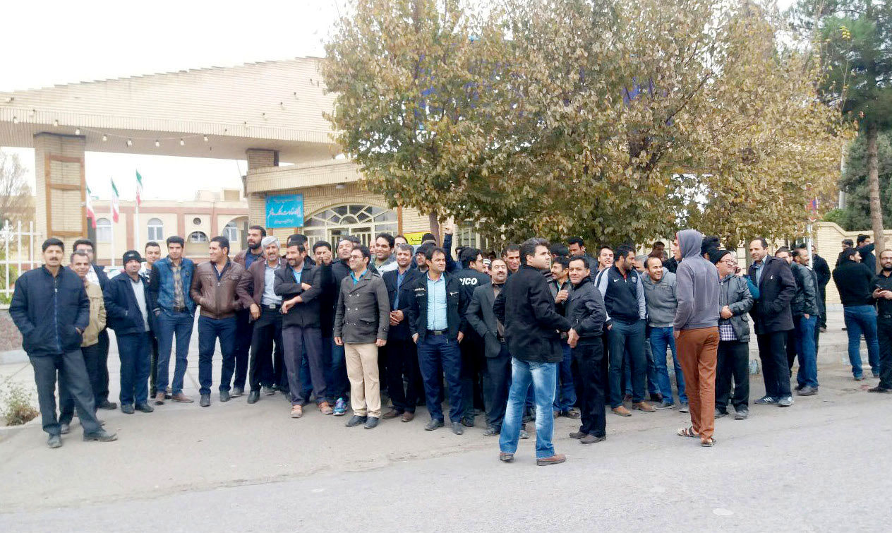 کارگران روغن‌نباتی فریکو شش ماه است حقوق نگرفته‌اند