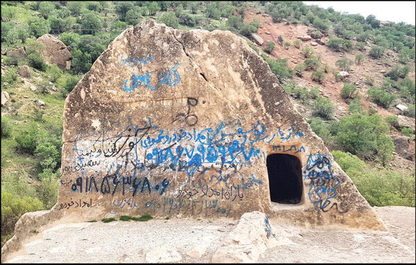 
شمارش معکوس برای انفجار یک کهن‌دخمه باستانی ایران