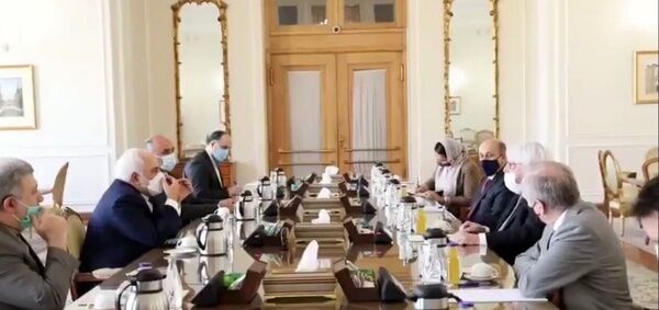 
جامعه جهانی در راستای حل سیاسی بحران افغانستان موضع صریحی بگیرد