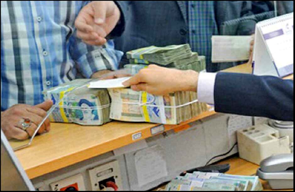 
نرخ تورم بالا ارزش تسهیلات بانکی را تهدید می‌کند