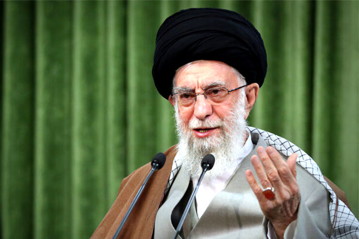 پیام فرمانده کل قوا در پی بازگشت ناوگروه ۷۵ نیروی دریایی 