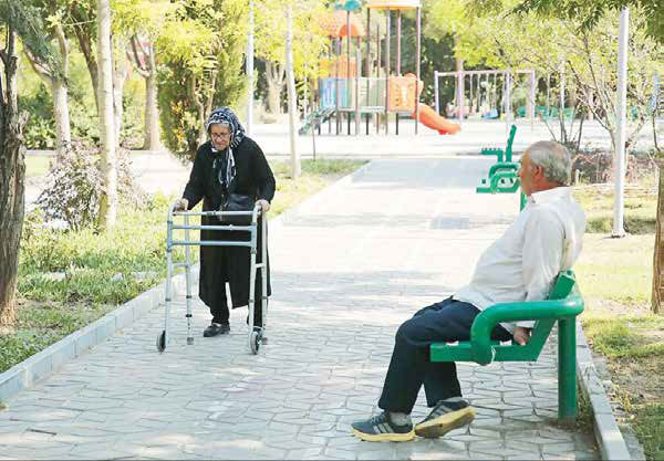 زنان بازنشسته کارگری، محروم از حق عائله‌مندی