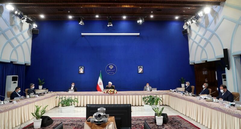 
هیات وزیران به استاندار منتخب خوزستان رأی اعتماد داد