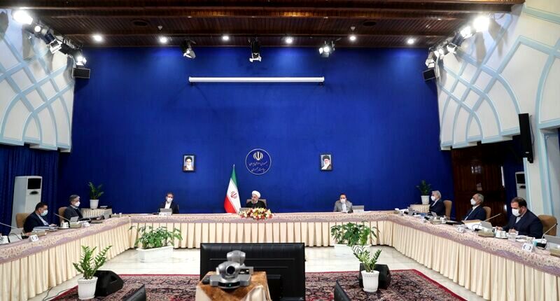 
هیات وزیران به استاندار منتخب خوزستان رأی اعتماد داد