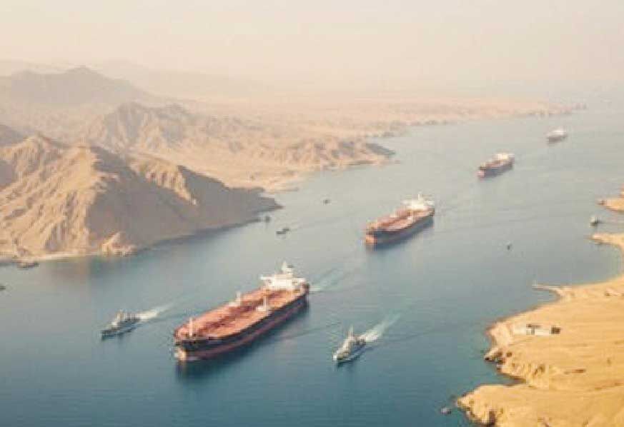 سپاه ناو بالگردبر آمریکایی را مجبور به عقب‌نشینی کرد