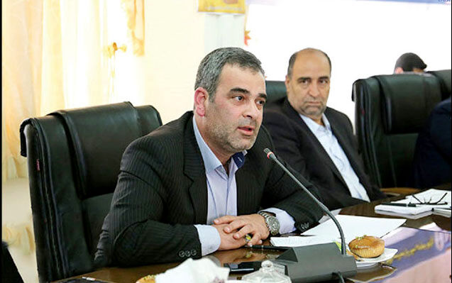 گره زدن افزایش حقوق کارگران و کارمندان به یکدیگر، خلاف است
