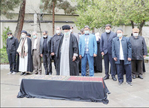 
مرحوم غفوری‌فرد به‌ معنای واقعی کلمه با ایمان زندگی کرد