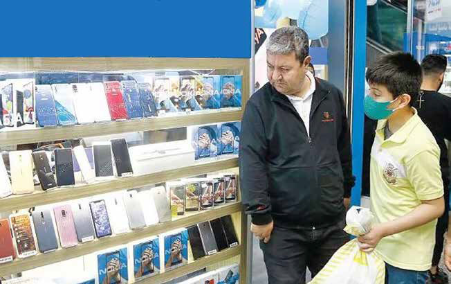 بازار موبایل تکان خورد