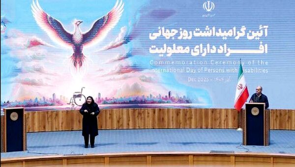 
نباید مردم را به خودی و غیرخودی تقسیم کرد