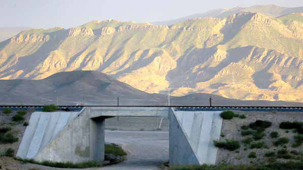 بازی ترکیه برای دور زدن ایران از رهگذر «زنگزور» 