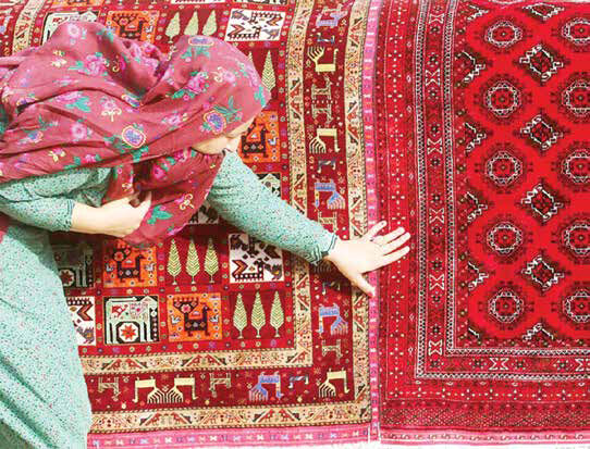 
کوچ متخصصان صنعت فرش به چین و پاکستان 
