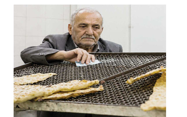 تورم واقعی بسیار بالاتر از نرخ اعلام شده، است