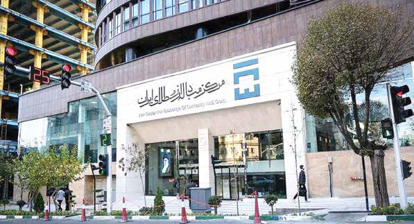 با وجود امضاهای طلایی، بازار ارز توافقی کارآیی ندارد