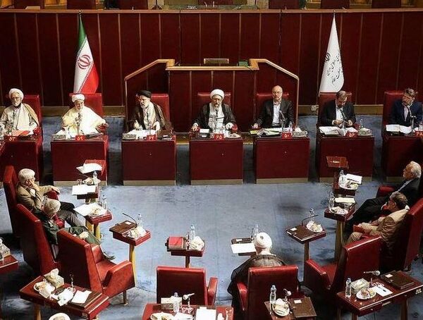 مجمع تشخیص از طرح «شفافیت قوا» حذف شد