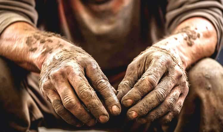 قانون کار ایران، منافع کارگران را تأمین نمی‌کند
