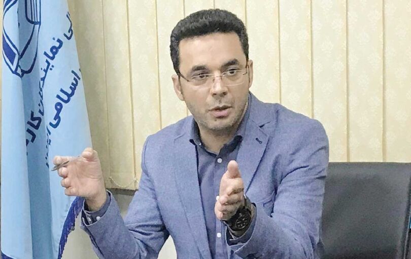 
وزارت کار از برگزاری جلسه بازنگری مزد کارگران شانه ‌خالی نکند