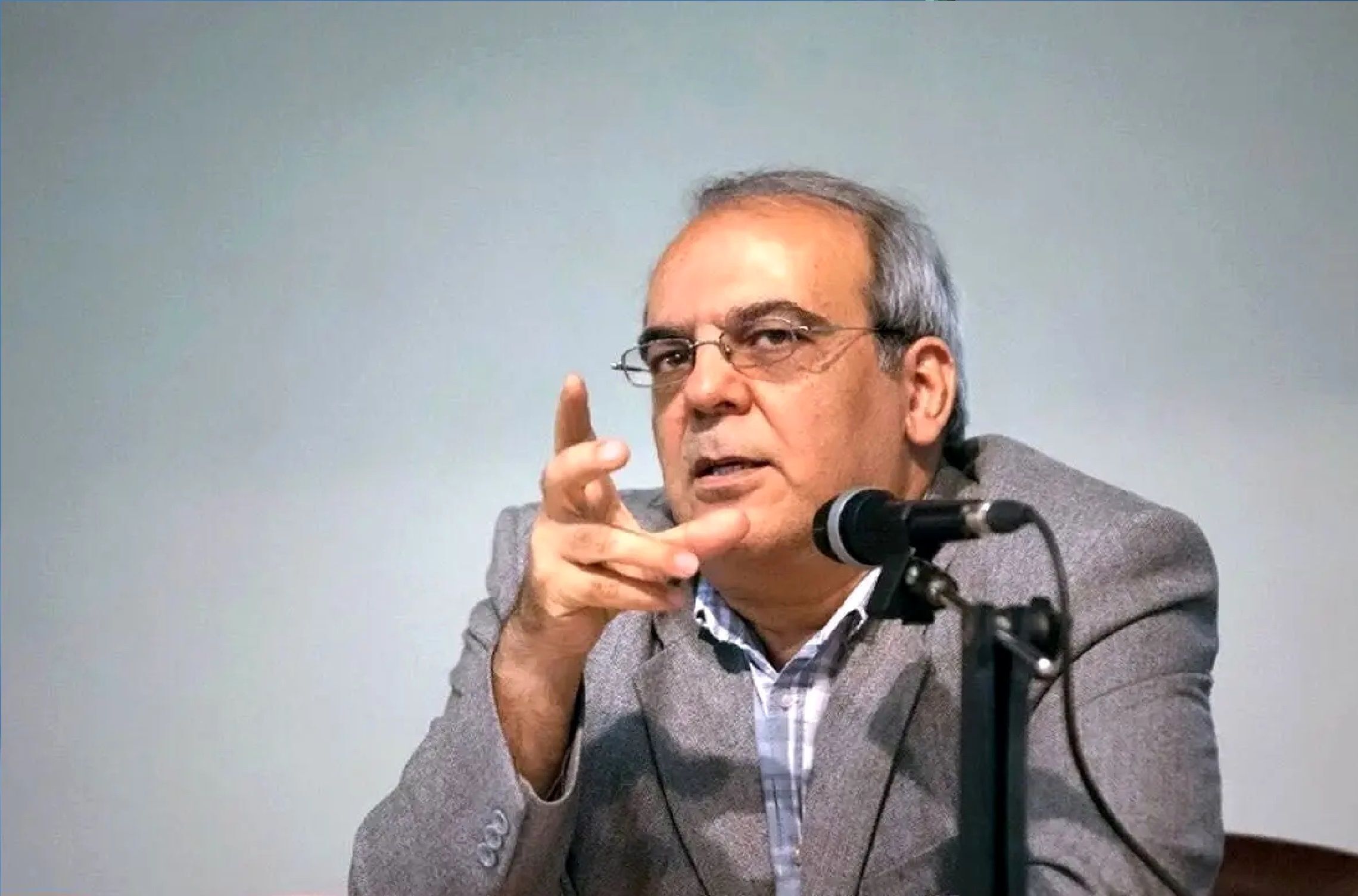 

نمی‌توان فقط با موشک 

مملکت را حفظ کرد