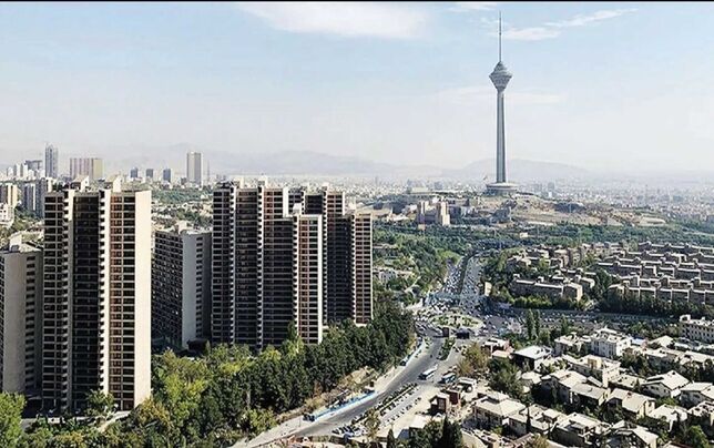 
تهران روی لبه پرتگاه شهری و انسانی است
