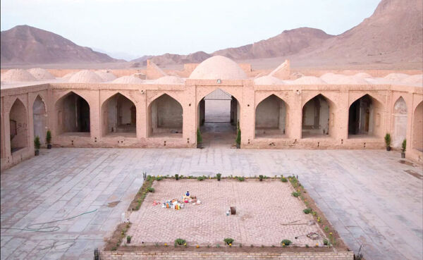 پرستو احمدی چه جرمی مرتکب شده است؟