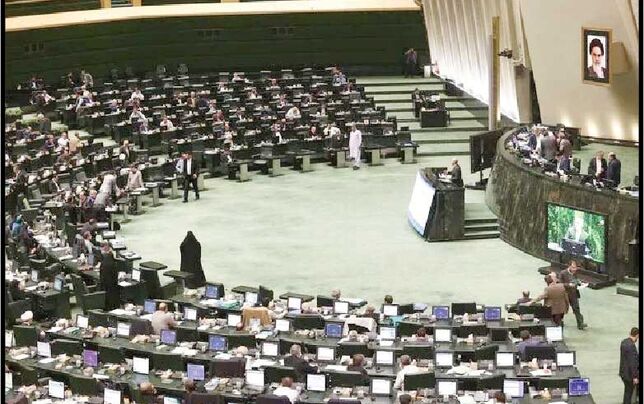 
رایزنی قالیباف برای رفع موانع 
بازگشایی صحن علنی
