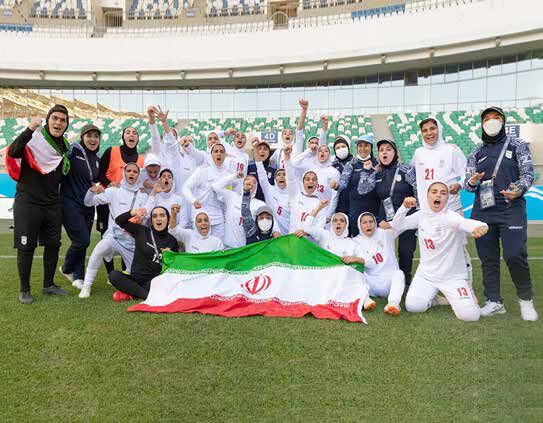 
11 جواهـر
