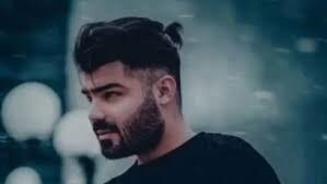 سامان صیدی 

به بیمارستان امین‌آباد منتقل شد