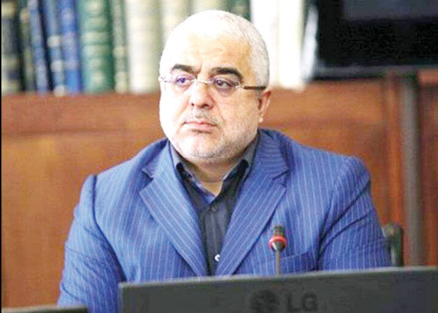 می‌خواهند از فضا سوءاستفاده کنند و افرادی مانند مخبر را بیاورند