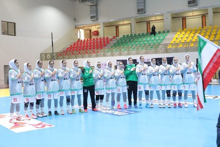انتخاب کادر فنی توسط اسپانسر!