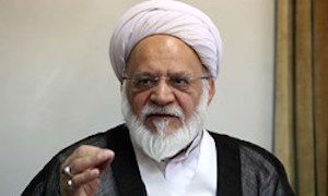 روحانی برای اثبات ادعایش از رهبری استعلام بگیرد
